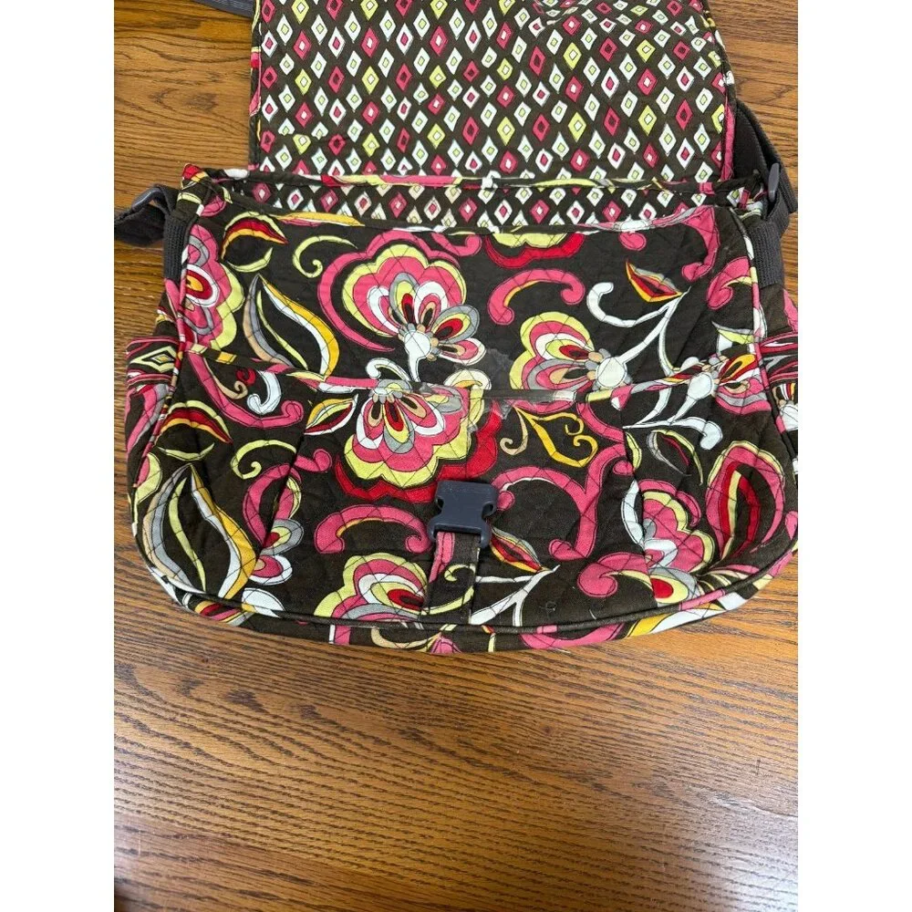 Vera‎ Bradley Retired Puccini Fall Print Quilted Messenger Bag